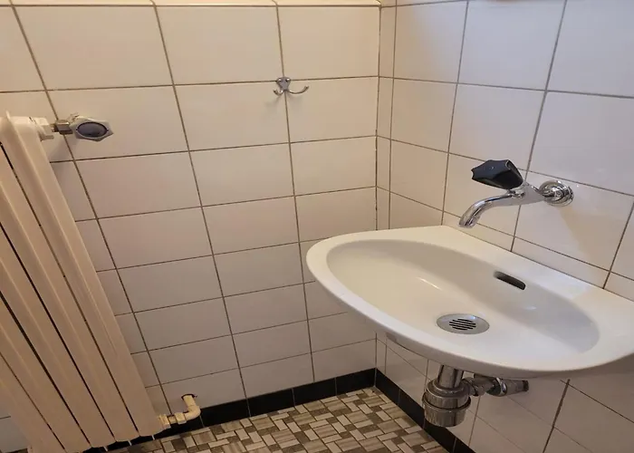 Sunny With Outdoor Dinning * ヴェゾナ