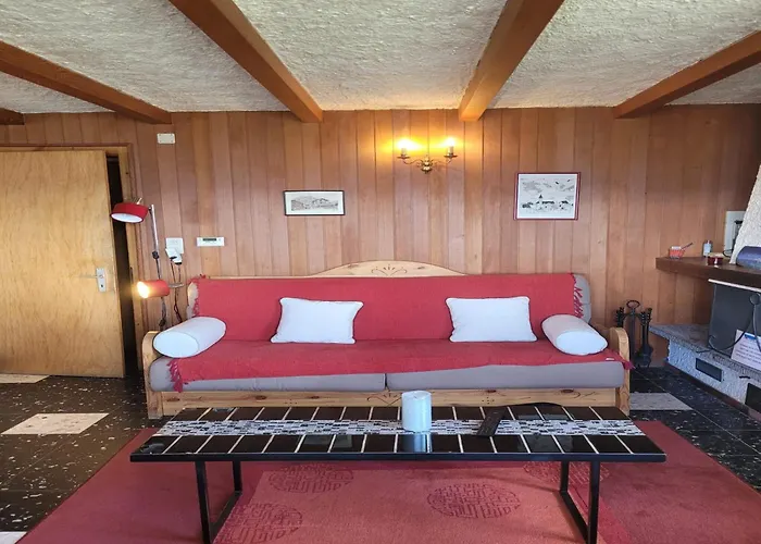 Sunny With Outdoor Dinning アパート