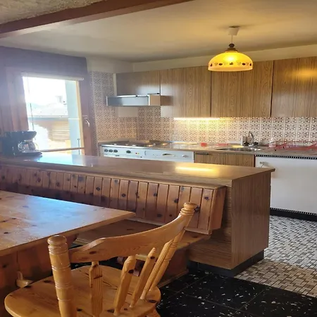 Appartement Sunny With Outdoor Dinning