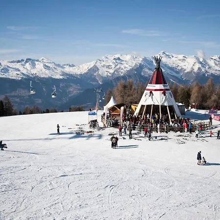 Sunny With Outdoor Dinning Appartement Veysonnaz