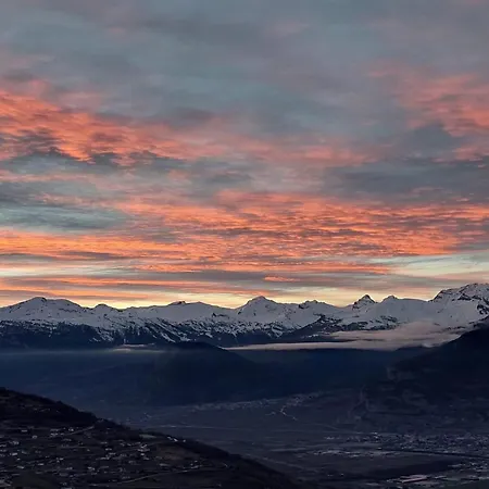 Sunny With Outdoor Dinning Appartement *